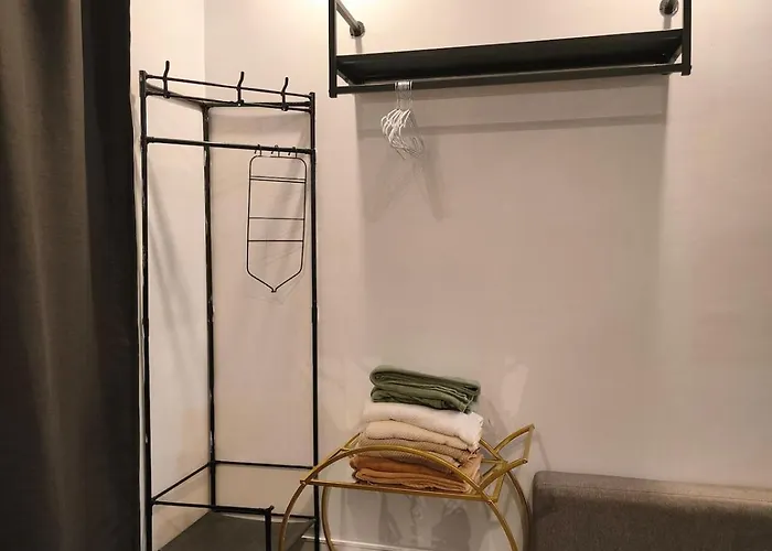Affordable Staycation Near Moa & Naia, Ps4, Wifi *