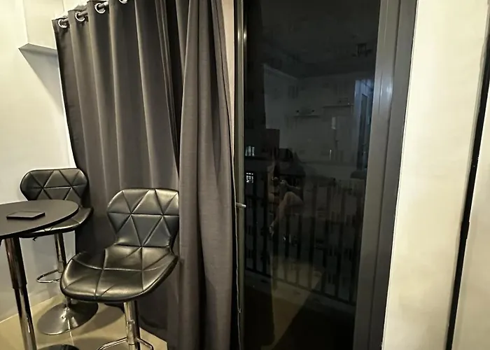 Affordable Staycation Near Moa & Naia, Ps4, Wifi Manila